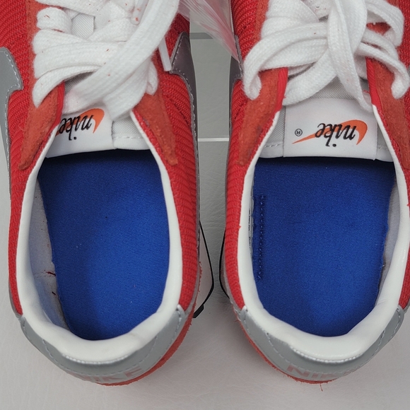 Nike Women's LD-1000 Shoes  University Red/ Metallic Silver HF3227-600 Size 6 - Picture 10 of 11